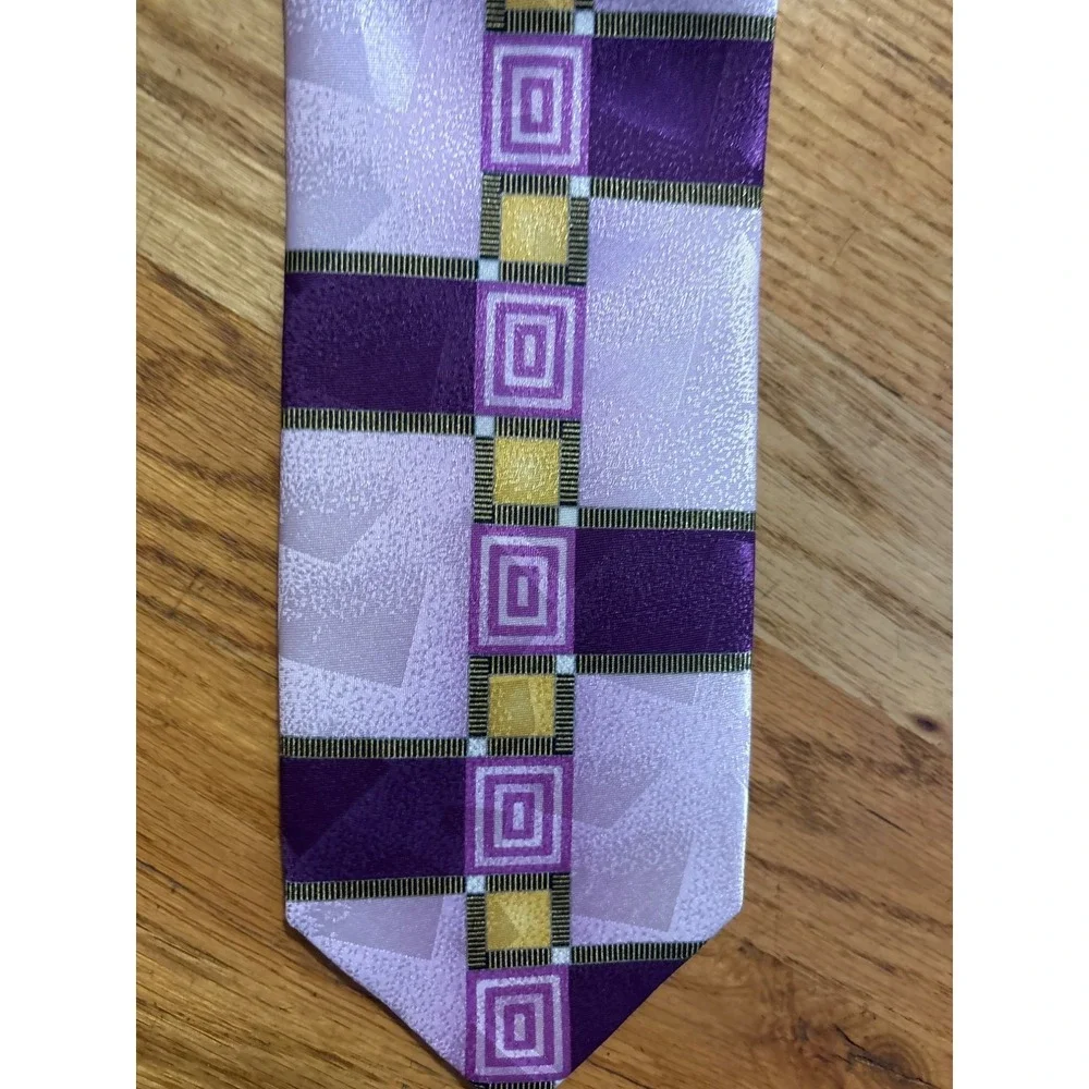 Fratello Handmade Purple & Yellow Geometric Pattern Tie 100% Polyester 58